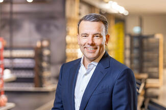 Oliver Weirauch wird neuer CEO bei Wanzl, er folgt am 1.9. auf Dr. Klaus Meier-Kortwig.